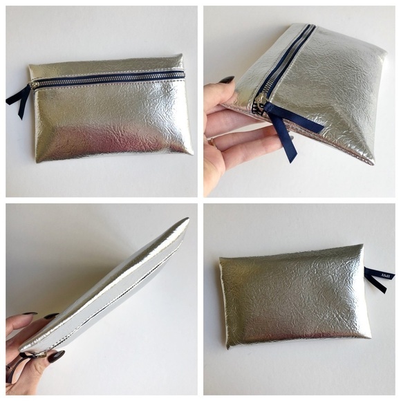 Makeup Bundle - Picture 8 of 8